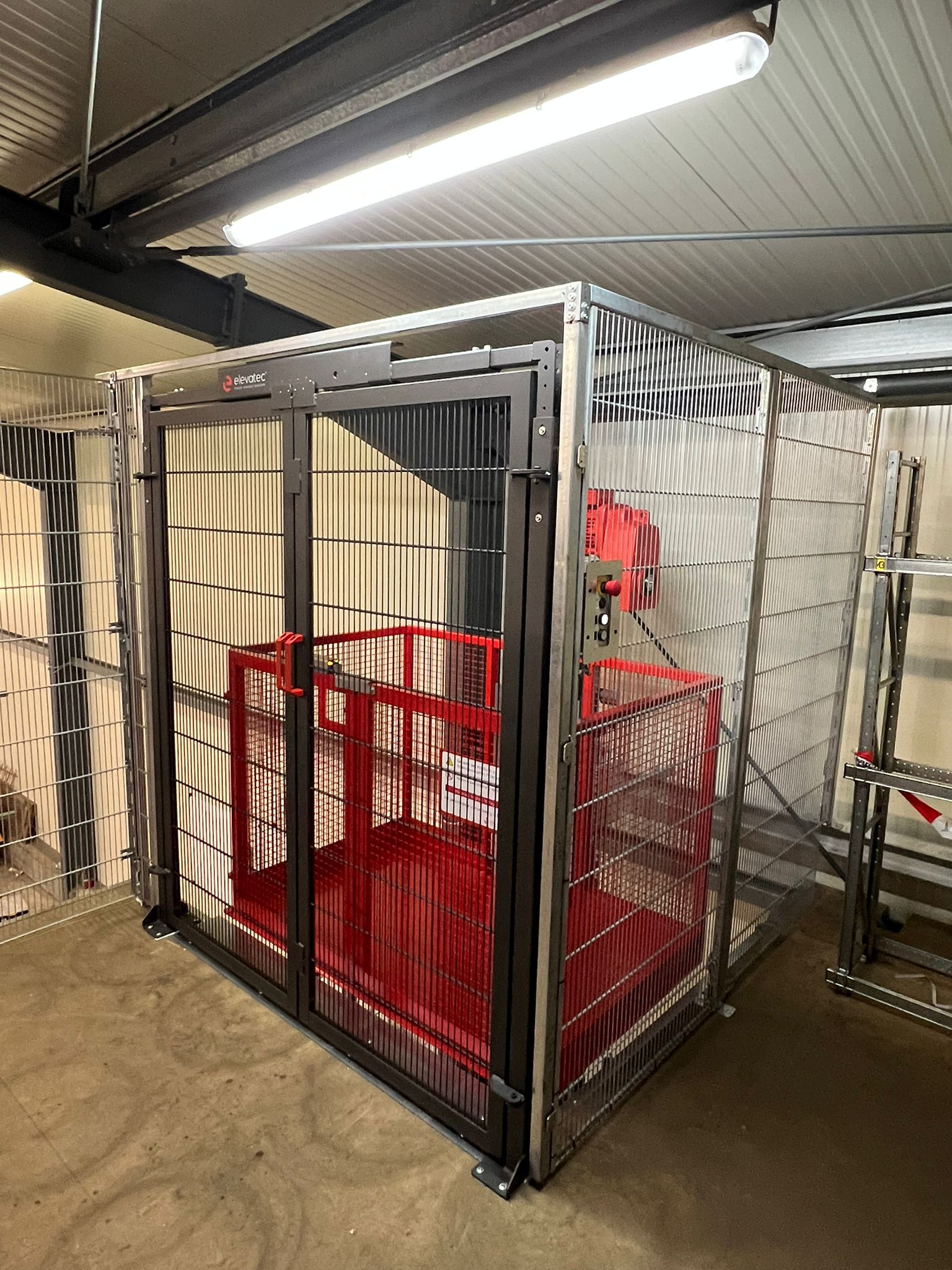 Güterlift mono fl in Mehrgeschossanlage