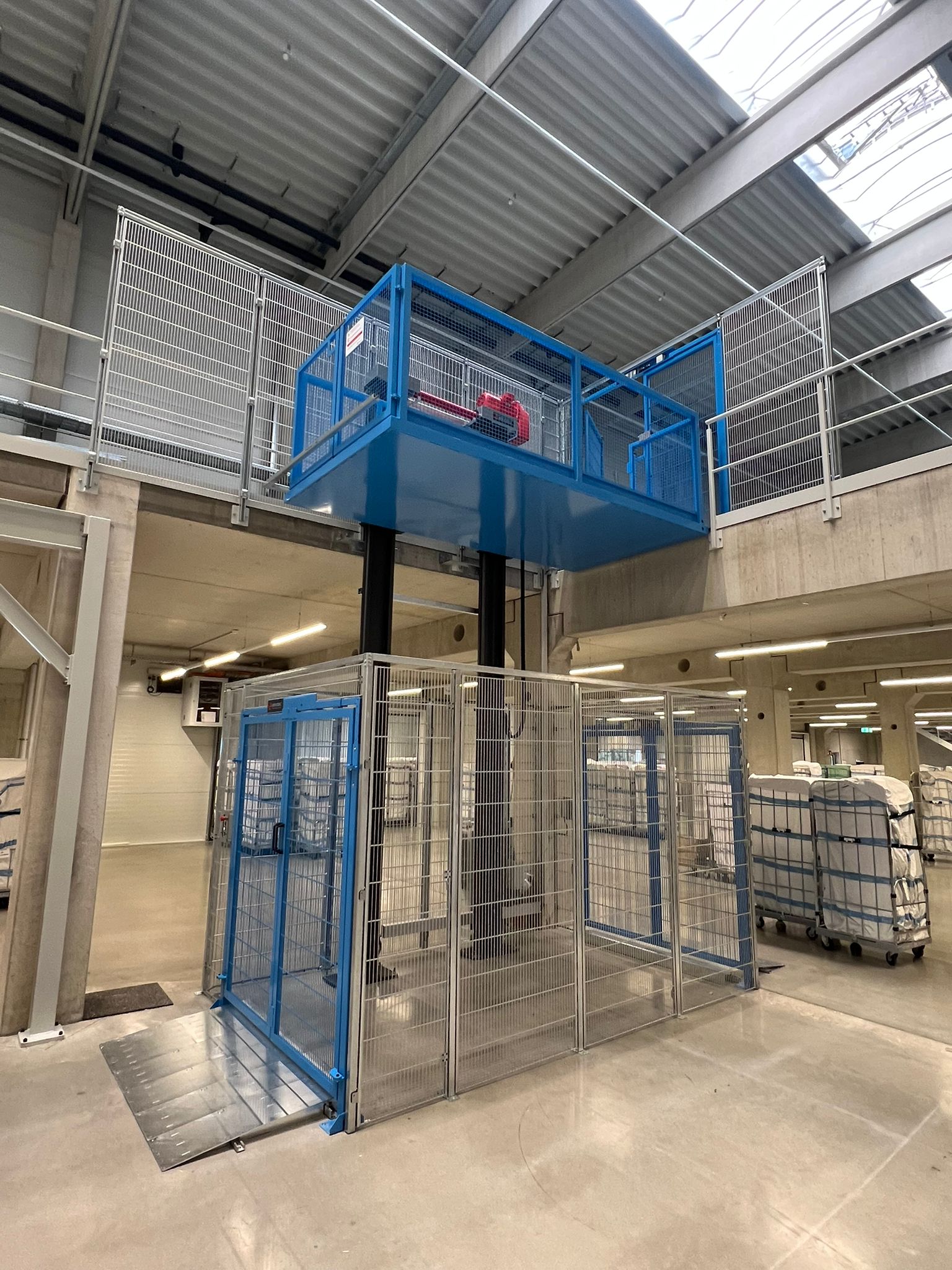 Güterlift twin s 1500kg Nutzlast